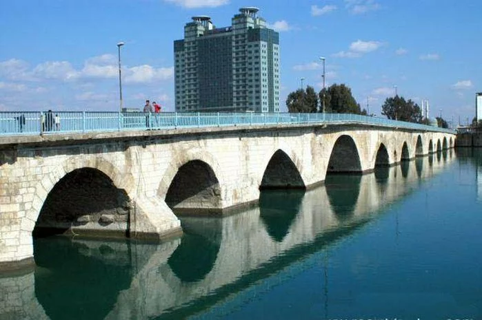 adana